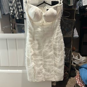 Lulus white strapless dress